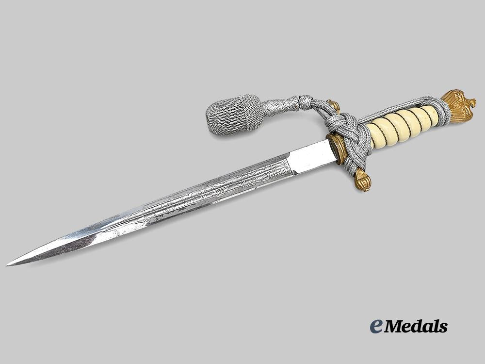 germany,_kriegsmarine._an_officer’s_dress_dagger,_by_carl_eickhorn_e_medals__g61349_5