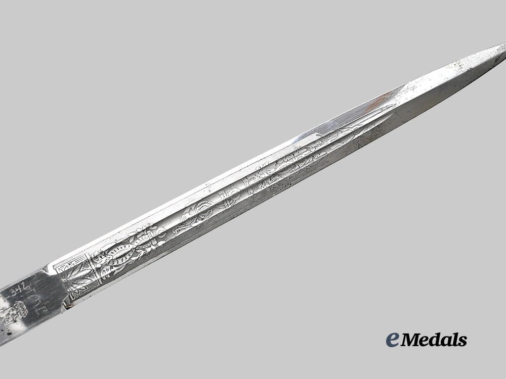 germany,_kriegsmarine._an_officer’s_dress_dagger,_by_carl_eickhorn_e_medals__g61349_8