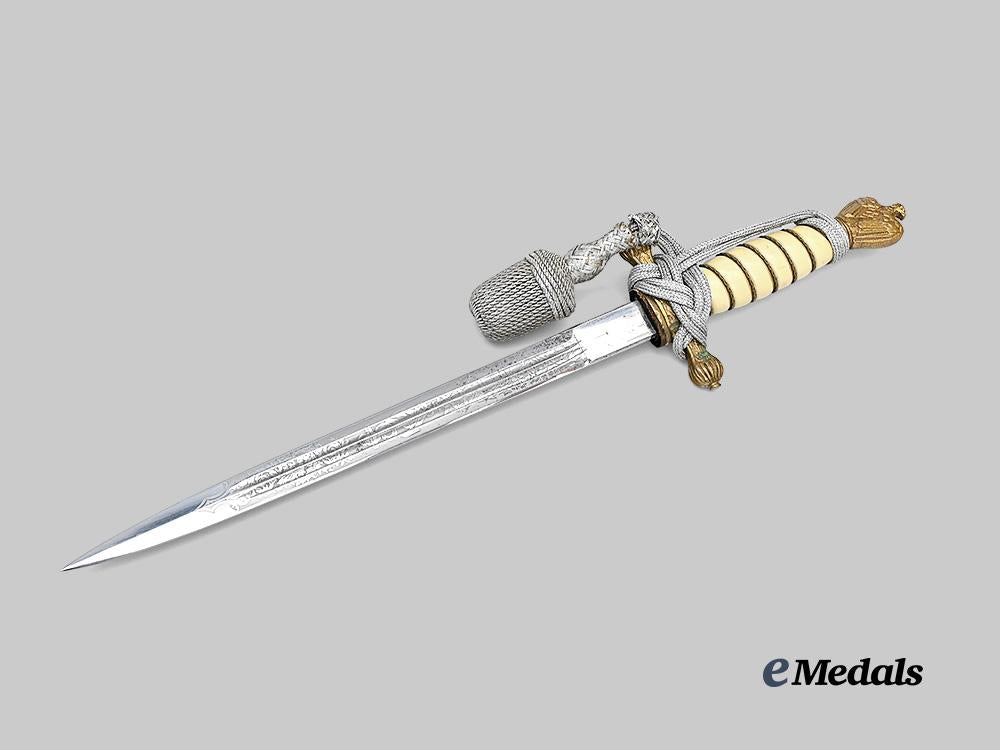 germany,_kriegsmarine._an_officer’s_dress_dagger,_by_f._w._höller_e_medals__g61350_5