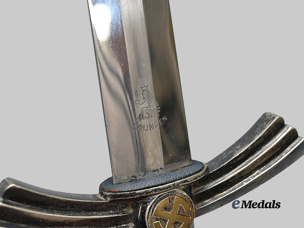 germany,_luftwaffe._an_officer’s_dress_dagger,_first_pattern,_by_stöcker&_co._e_medals__g61355_9