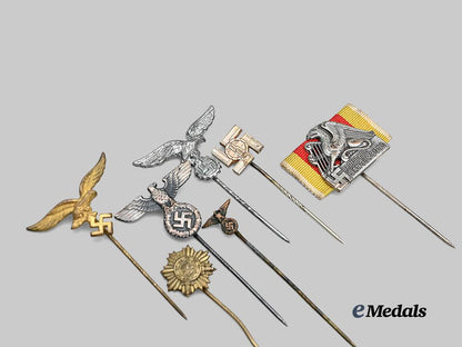 germany,_third_reich._a_mixed_lot_of_stick_pin_awards_and_badges_e_medals__g61368_3