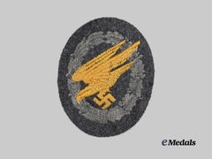 Germany, Luftwaffe. A Fallschirmjäger Badge, Cloth Version