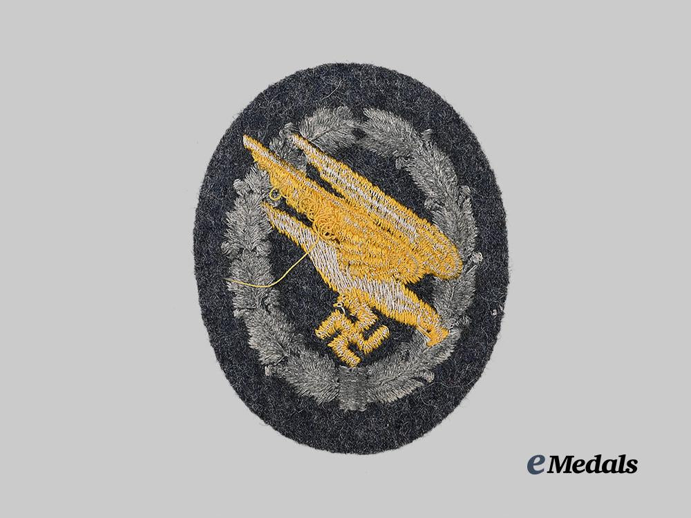 germany,_luftwaffe._a_fallschirmjäger_badge,_cloth_version_e_medals__g61376_3