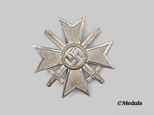 germany,_wehrmacht._a_war_merit_cross_i_class_with_swords,_by_kerbach&österhelt_e_medals__g61380_2