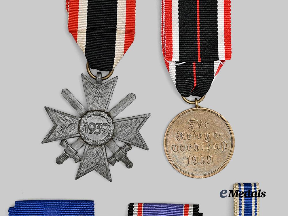 germany,_third_reich._a_mixed_lot_of_awards_for_military_and_civil_service_e_medals__g61395_8