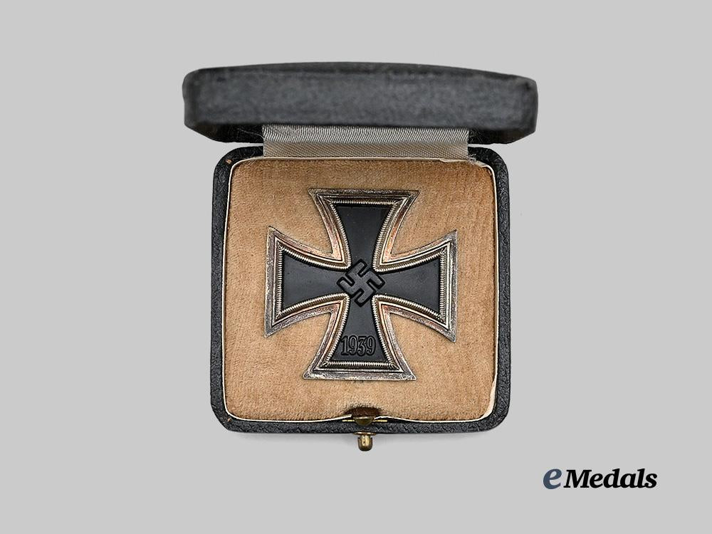 germany,_wehrmacht._a1939_iron_cross_i_class,_with_case,_by_rudolf_souval_e_medals__g61396_3