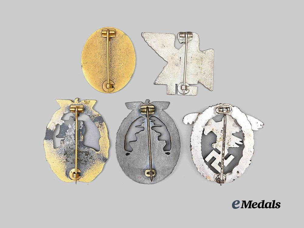 germany,_federal_republic._a_mixed_lot_of_wehrmacht_badges,_exhibition_examples_by_rudolf_souval,_c.1965_e_medals__g61408_3