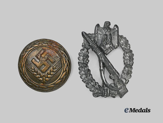 germany,_third_reich._a_pair_of_service_badges_e_medals__g61425_2