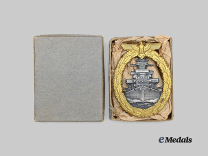germany,_kriegsmarine._a_mint_high_seas_fleet_badge,_with_case,_by_schwerin_e_medals__g61436_3