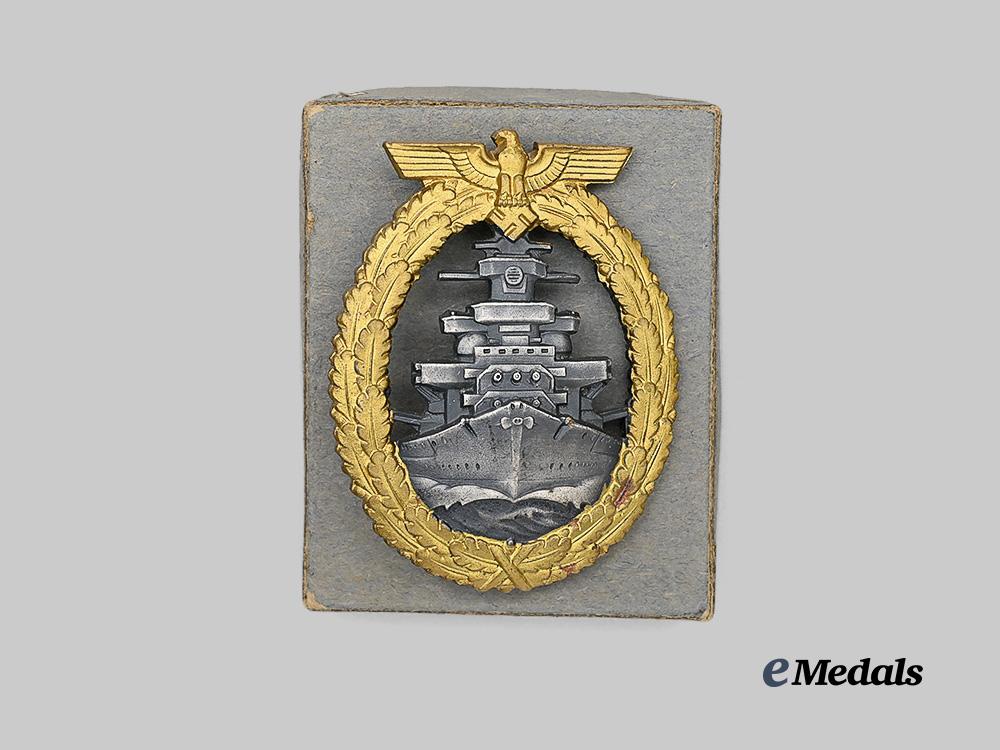germany,_kriegsmarine._a_mint_high_seas_fleet_badge,_with_case,_by_schwerin_e_medals__g61436_4