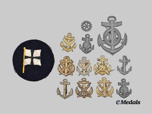 germany,_kriegsmarine._a_mixed_lot_of_specialist_insignia_e_medals__g61437_2