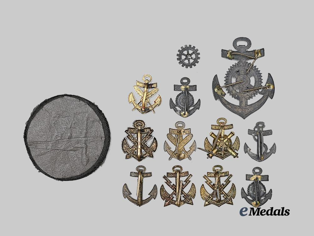 germany,_kriegsmarine._a_mixed_lot_of_specialist_insignia_e_medals__g61437_3