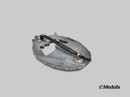 germany,_kriegsmarine._a_coastal_artillery_war_badge,_by_c._e._juncker_e_medals__g61441_4