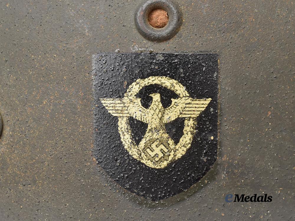 germany,_ordnungspolizei._a_mint_m40_stahlhelm,_double_decal_version,_by_eisenhüttenwerke_thale_e_medals__g61473_13