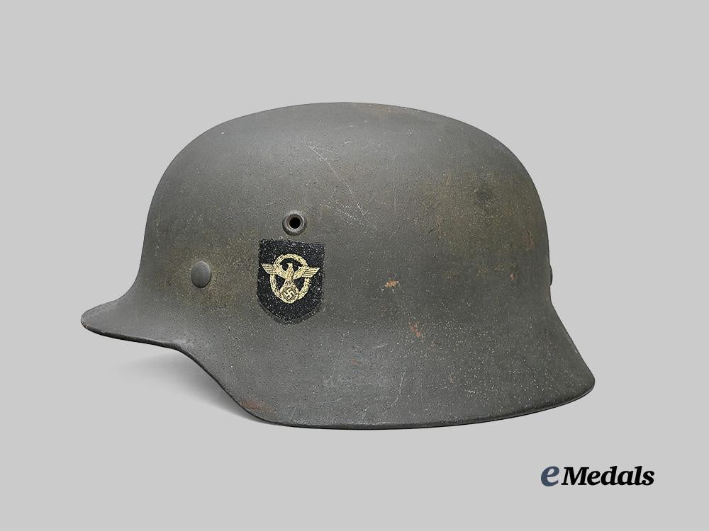 germany,_ordnungspolizei._a_mint_m40_stahlhelm,_double_decal_version,_by_eisenhüttenwerke_thale_e_medals__g61473_6