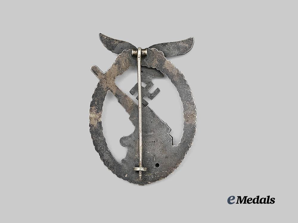 germany,_luftwaffe._a_flak_badge,_early-_war_example,_by_gustav_brehmer_e_medals__g61483_3
