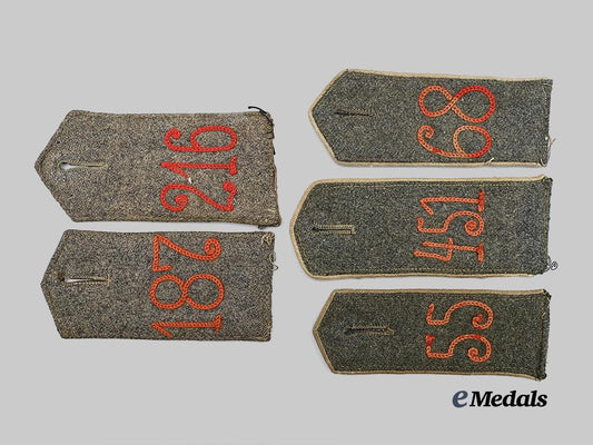 germany,_imperial._a_mixed_lot_of_heer_shoulder_straps_for_enlisted_ranks,_canadian_battlefield_retrieval_e_medals__g61495_2