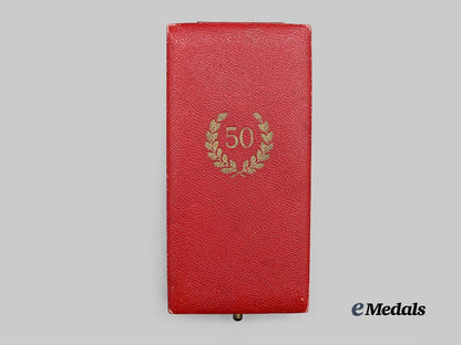 germany,_third_reich._a_faithful_service_award,_special_grade_for50_years_with_case,_by_deschler&_sohn_e_medals__g61496_2
