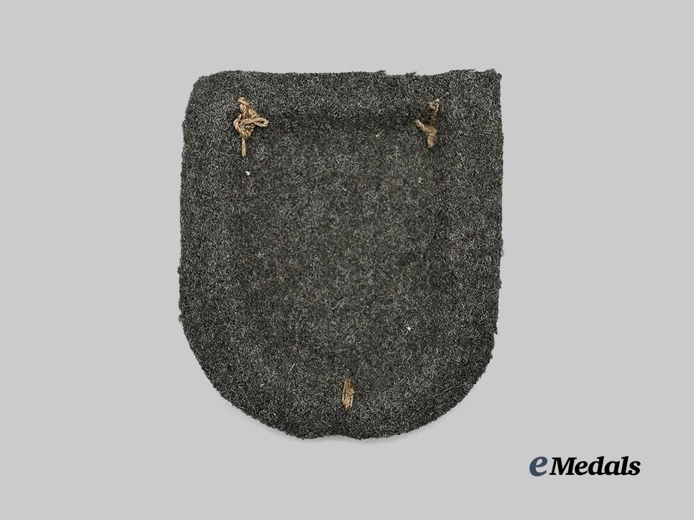 germany,_wehrmacht._a_rare_dunkirk_shield_e_medals__g61497_3