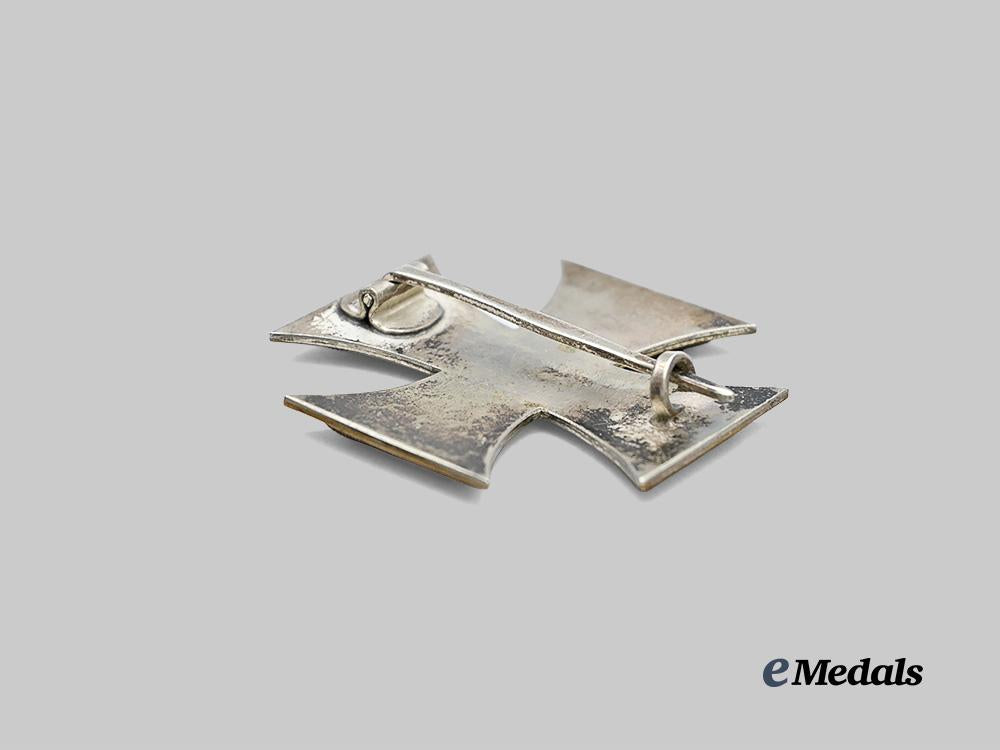 germany,_imperial._a1914_iron_cross_i_class,_brass_version_by_wilhelm_deumer,_c.1930_e_medals__g61501_4
