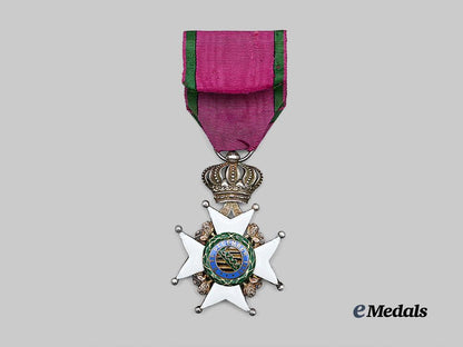 saxe-_ernestine,_duchies._a_saxe-_ernestine_house_order,_i_i_class_knight's_cross_e_medals__g61516_4