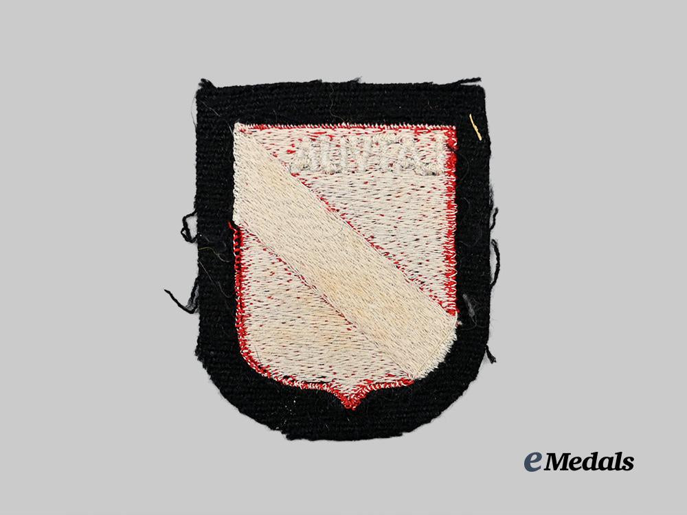 germany,_s_s._a_latvian_waffen-_s_s_volunteer’s_sleeve_insignia_e_medals__g61534_3