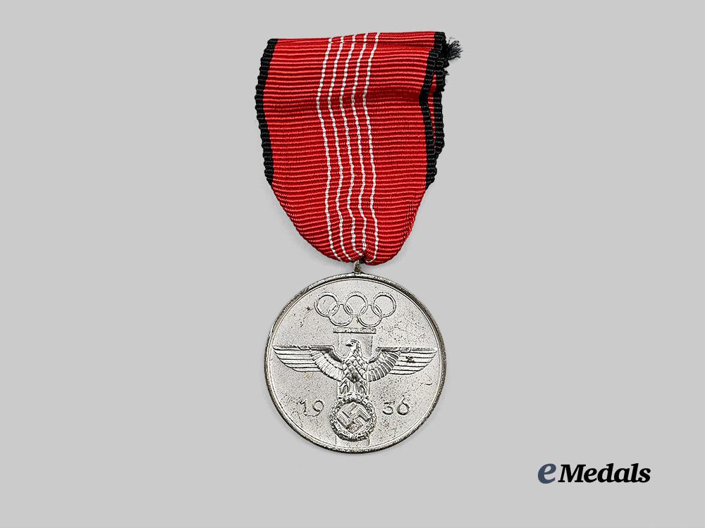 germany,_third_reich._a_german_olympic_games_commemorative_medal,_with_case_e_medals__g61544__5