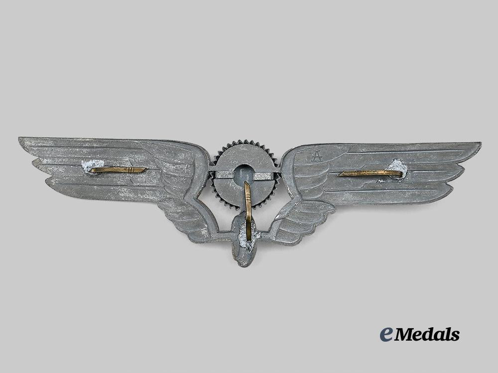 germany,_third_reich._a_reichsbahn_official’s_visor_cap_cockade,_by_f._w._assmann&_söhne_e_medals__g61546_3