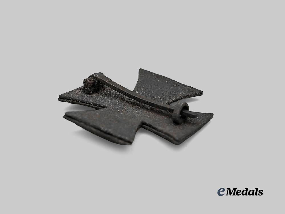 germany,_wehrmacht._a1939_iron_cross_i_class,_relic_example,_by_c._f._zimmermann_e_medals__g61552_4