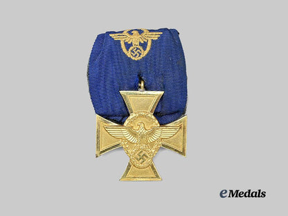 germany,_ordnungspolizei._a_long_service_award,_i_class_for25_years,_on_parade_mount_e_medals__g61560_2
