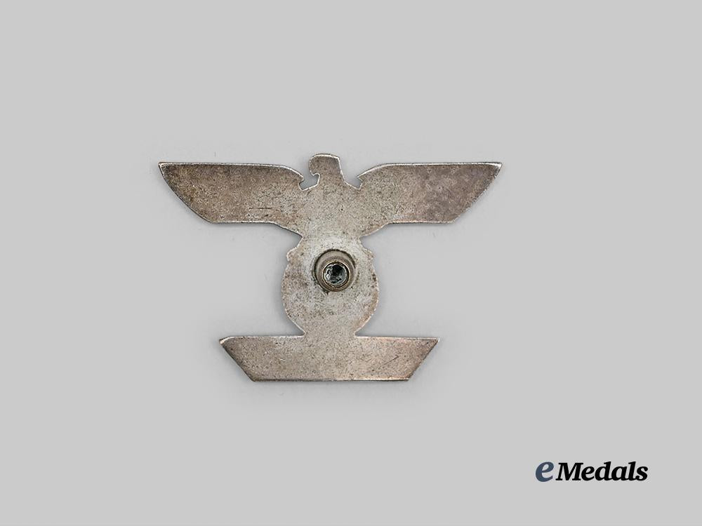 germany,_wehrmacht._a_rare1939_clasp_to_the_iron_cross_i_class,_type_i_i,_screwback_version_by_wilhelm_deumer_e_medals__g61562_3