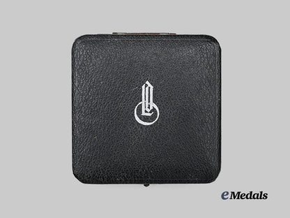 germany,_wehrmacht._a1939_iron_cross_i_class,_screwback_version_with_case,_by_steinhauer&_lück_e_medals__g61565_2