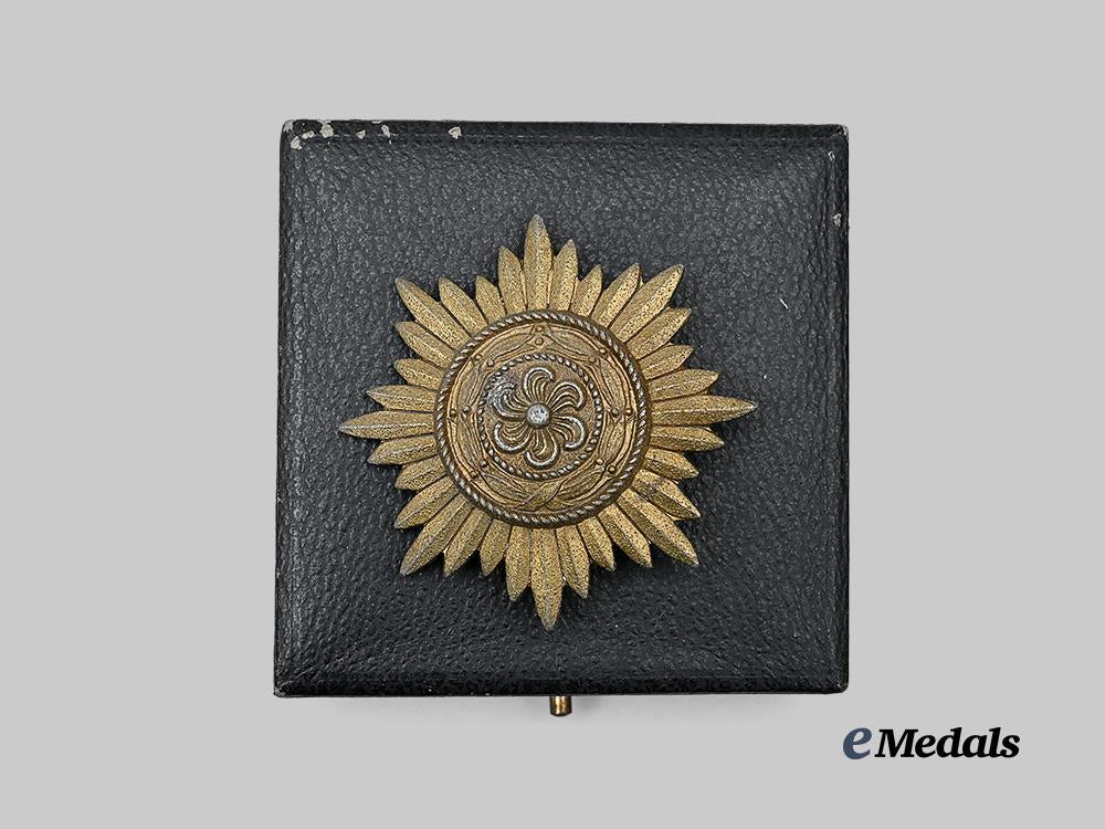 germany,_wehrmacht._an_eastern_peoples_merit_decoration,_i_class_in_gold,_with_case_e_medals__g61570_4
