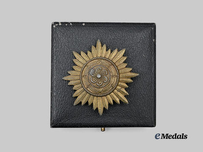 germany,_wehrmacht._an_eastern_peoples_merit_decoration,_i_class_in_gold,_with_case_e_medals__g61570_4