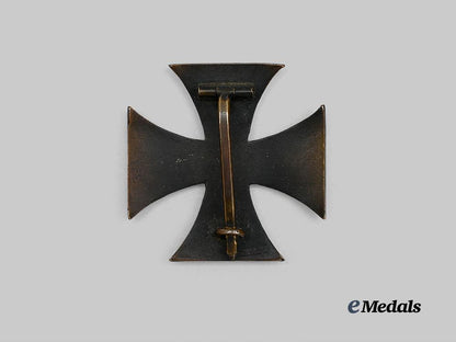 braunschweig,_duchy._a_war_merit_cross_i_class_e_medals__g61571_3