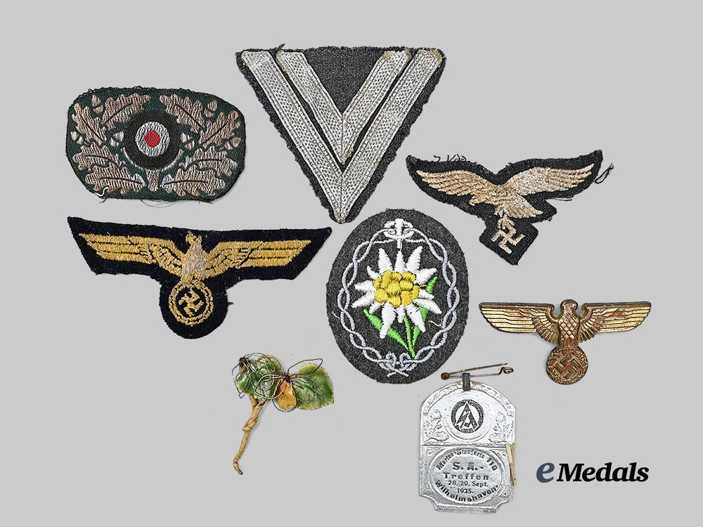 germany,_third_reich._a_mixed_lot_of_insignia_for_military_and_political_personnel_e_medals__g61577_2