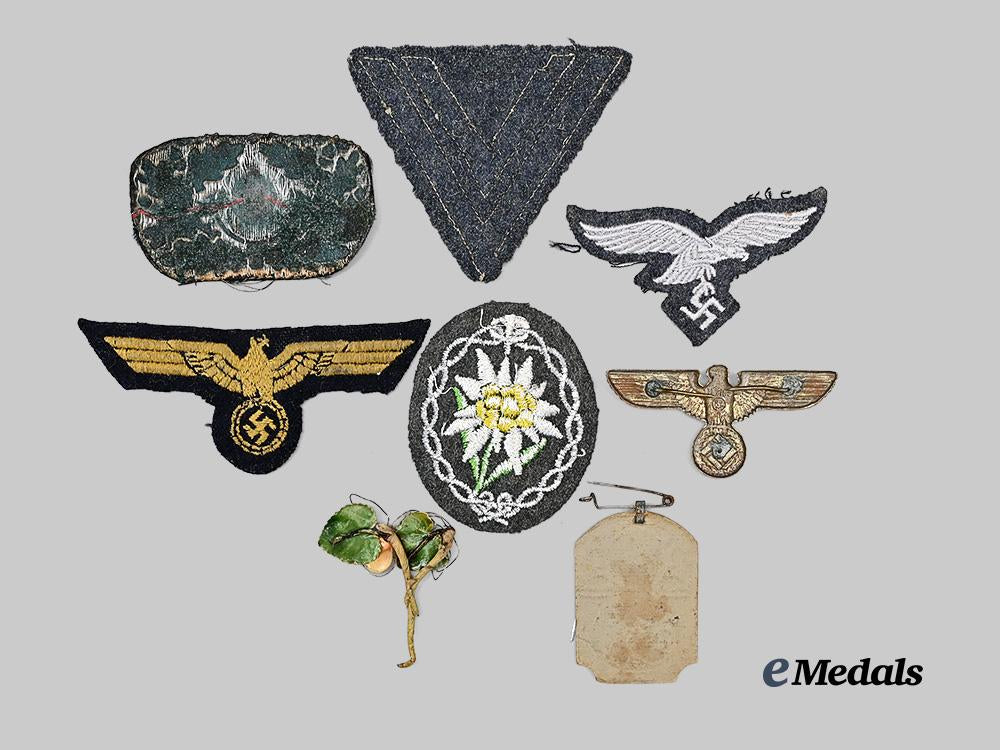 germany,_third_reich._a_mixed_lot_of_insignia_for_military_and_political_personnel_e_medals__g61577_3