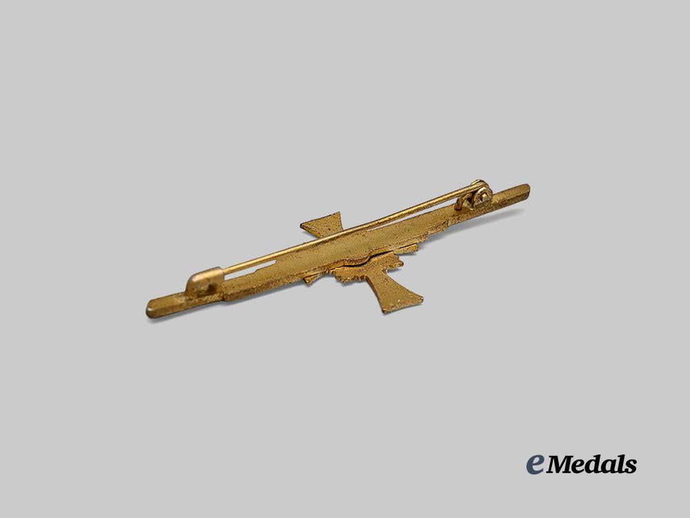 germany,_third_reich._an_honour_cross_of_the_german_mother,_gold_grade,_brooch-_style_miniature_e_medals__g61585_4