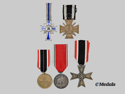 germany,_third_reich._a_mixed_lot_of_awards_for_military_and_civil_service_e_medals__g61614_2