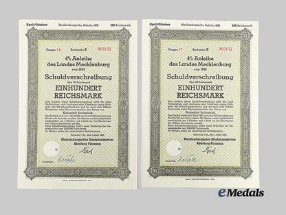 germany,_third_reich._a_lot_of_wartime_bonds_issued_by_the_state_of_mecklenburg_e_medals__g61623_3