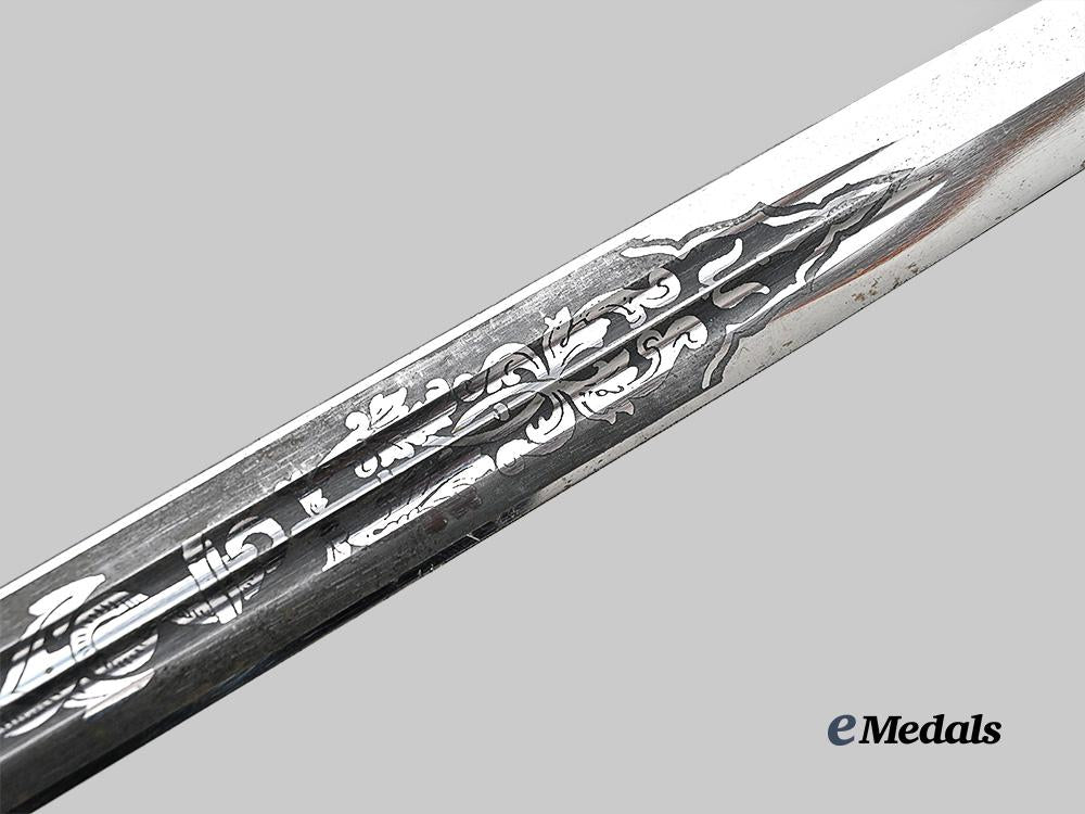 germany,_kriegsmarine._an_officer’s_dress_dagger,_by_weyersberg,_kirschbaum&_cie_e_medals__g61632_11