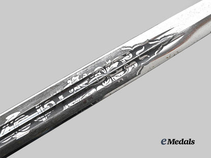 germany,_kriegsmarine._an_officer’s_dress_dagger,_by_weyersberg,_kirschbaum&_cie_e_medals__g61632_11