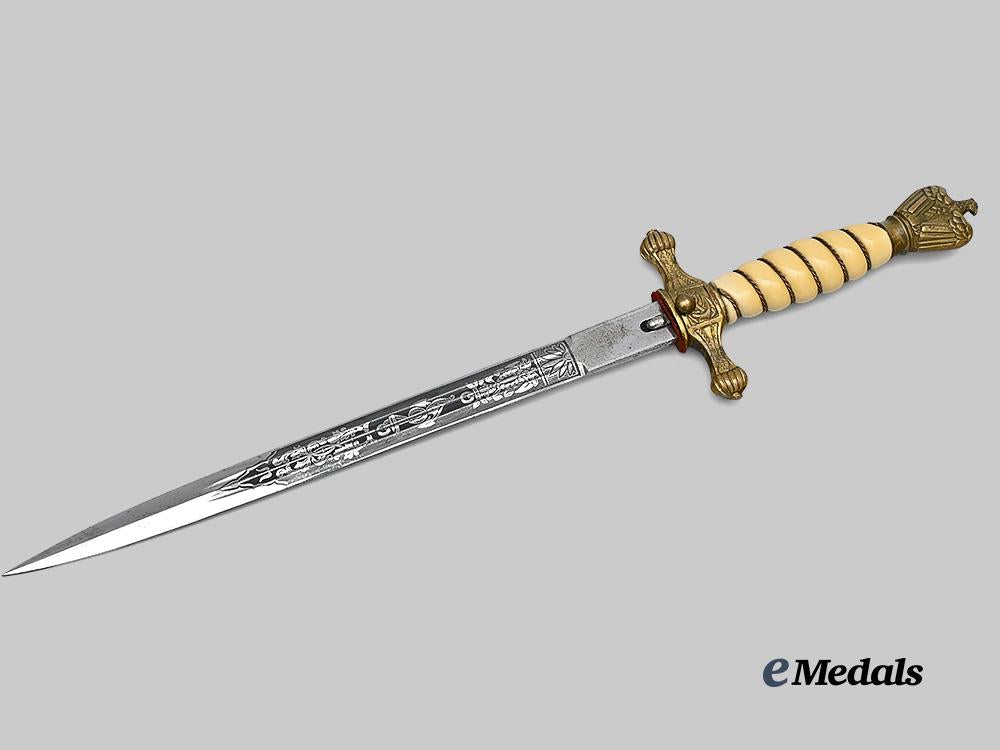 germany,_kriegsmarine._an_officer’s_dress_dagger,_by_weyersberg,_kirschbaum&_cie_e_medals__g61632_5