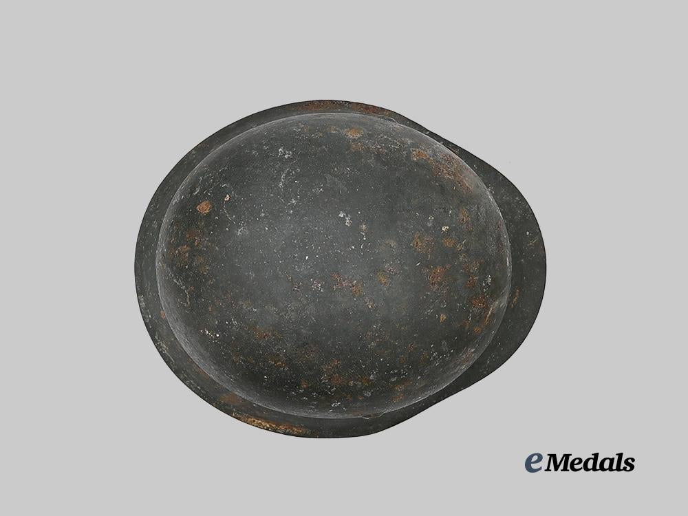 germany,_heer._an_m42_stahlhelm,_by_sächsische_emaillier_und_stanzwerke_e_medals__g61636__8