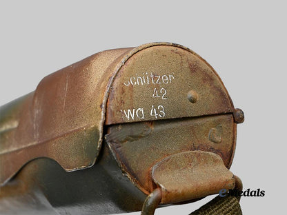 germany,_wehrmacht._an_m_g42_barrel_carrier_e_medals__g61637_6