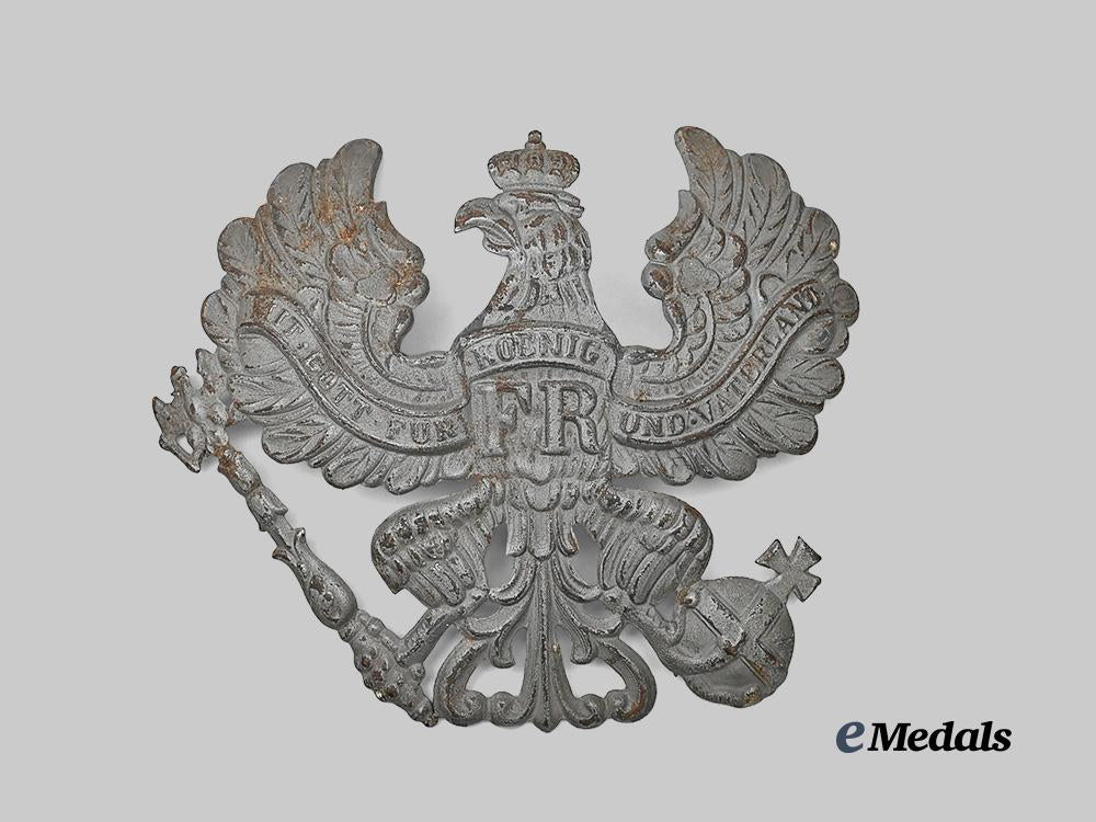 germany,_imperial._a_pair_of_accessories_for_a_prussian_model1915_pickelhaube_e_medals__g61639_3