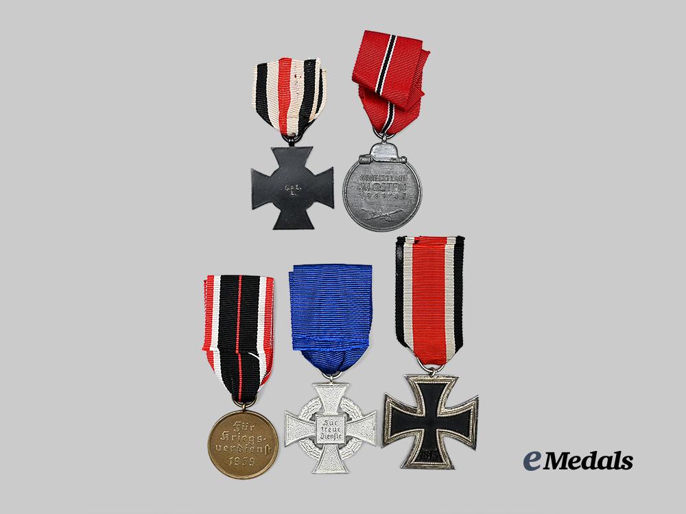 germany,_wehrmacht._a_mixed_lot_of_awards_for_military_and_civil_service_e_medals__g61641_5