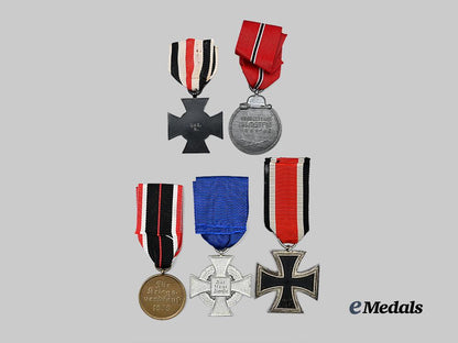 germany,_wehrmacht._a_mixed_lot_of_awards_for_military_and_civil_service_e_medals__g61641_5