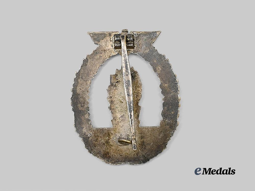 germany,_kriegsmarine._a_minesweeper_war_badge,_by_rudolf_karneth&_söhne_e_medals__g61652_3