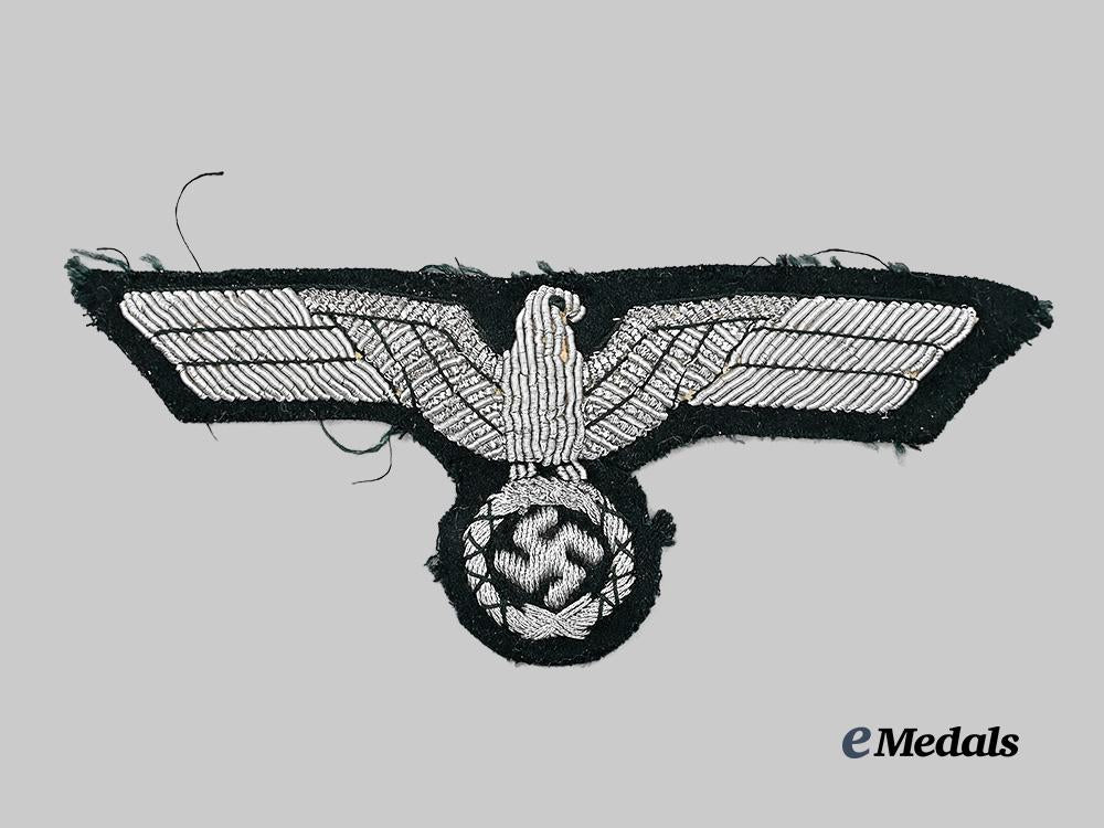 germany,_heer._an_officer’s_breast_eagle_e_medals__g61663_2